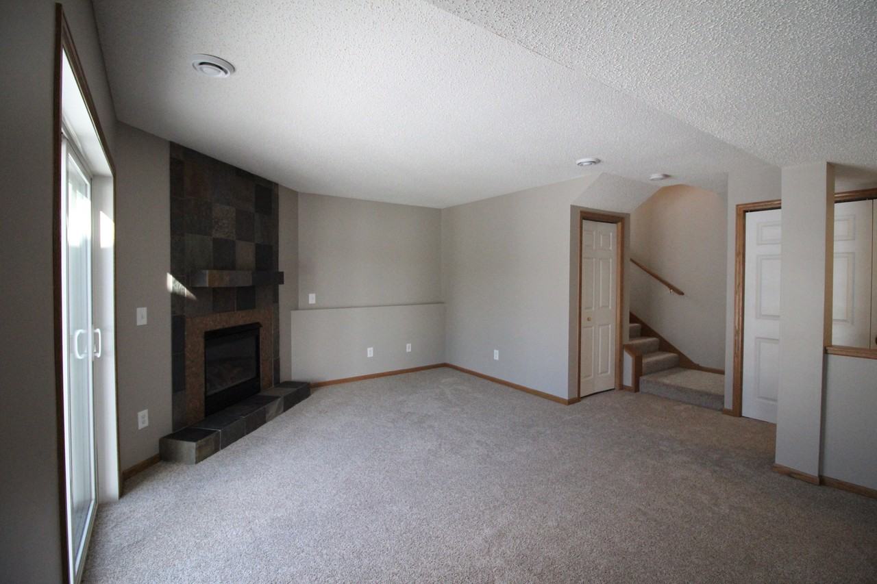 10651 Pond Curv #WB1 - Photo 4 of 20