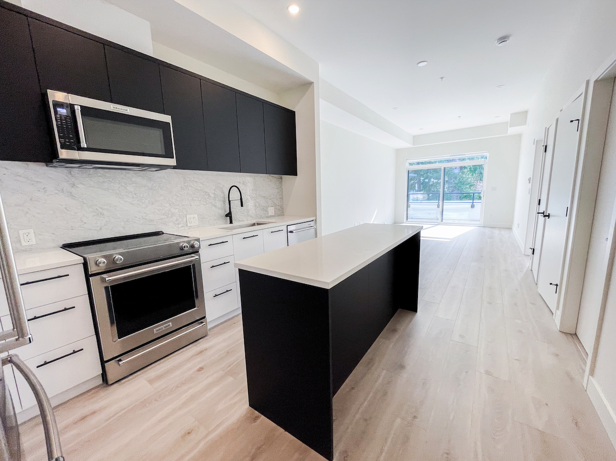 2635 King George Boulevard #427 - Photo 3 of 11