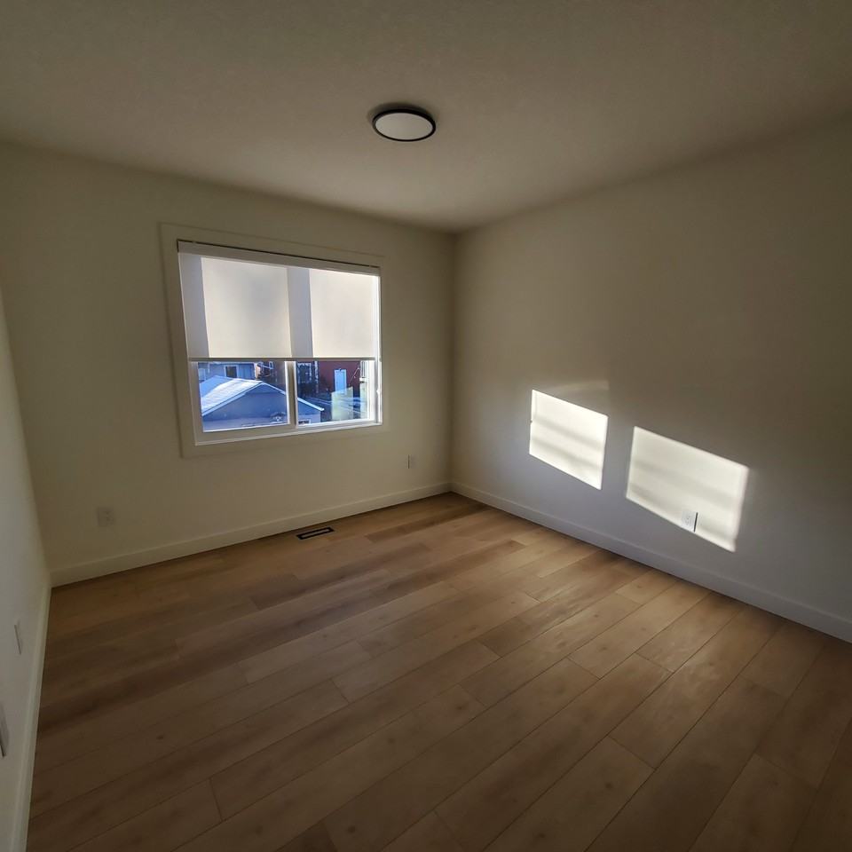 7422 95 St NW Garage Suite - Photo 3 of 14