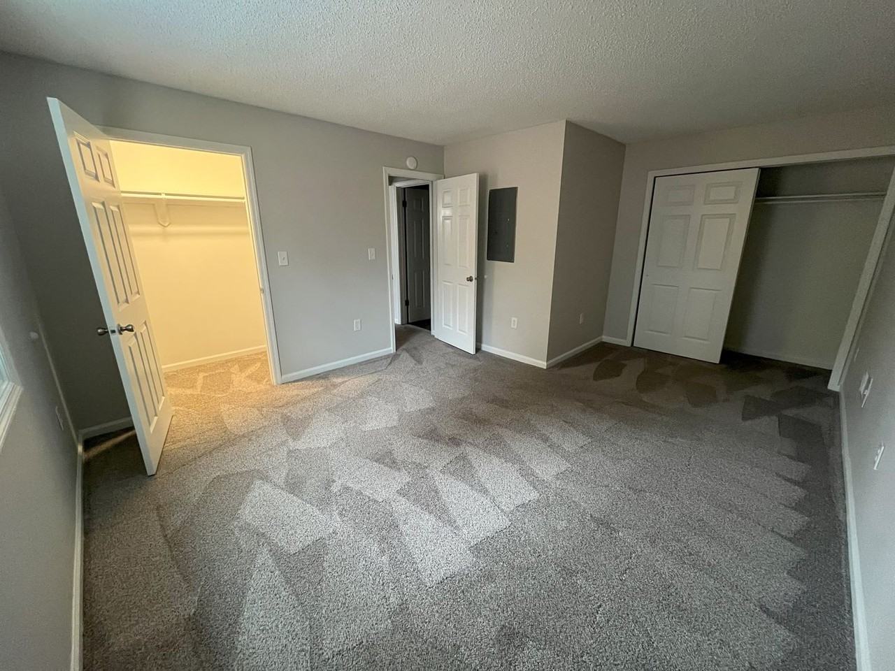 Adams Station Apartments - Photo 5 of 7