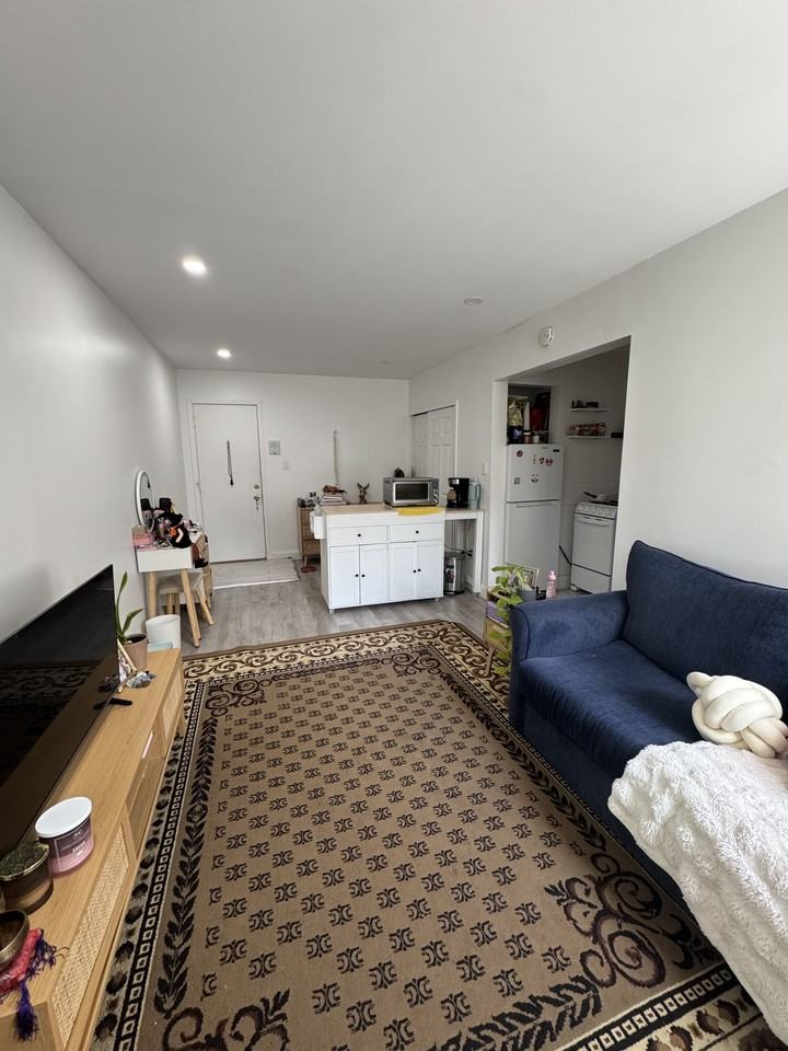 52 Florida Street #17 - Photo 2 of 10