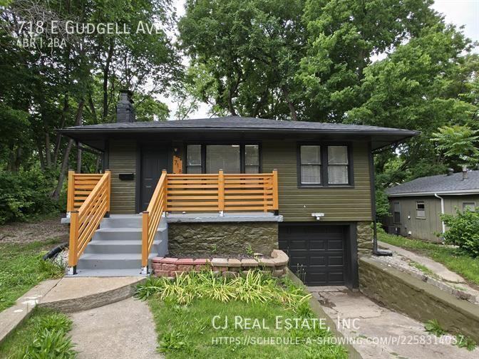 718 E Gudgell Ave - Photo 2 of 11