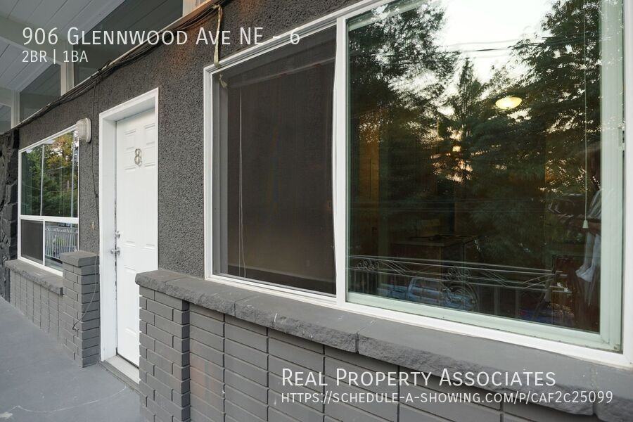 906 Glennwood Ave Ne #6 - Photo 3 of 13