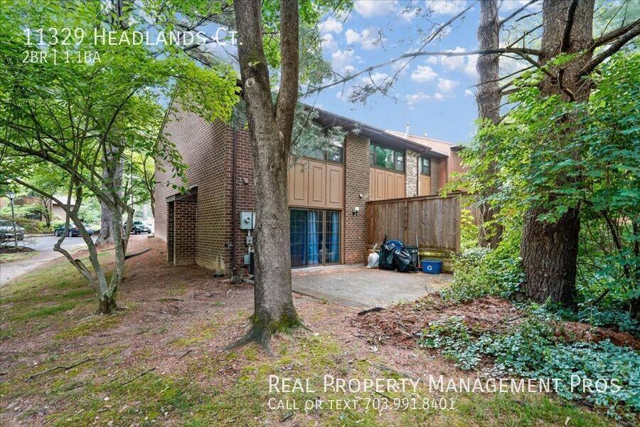 11329 Headlands Ct - Photo 2 of 24