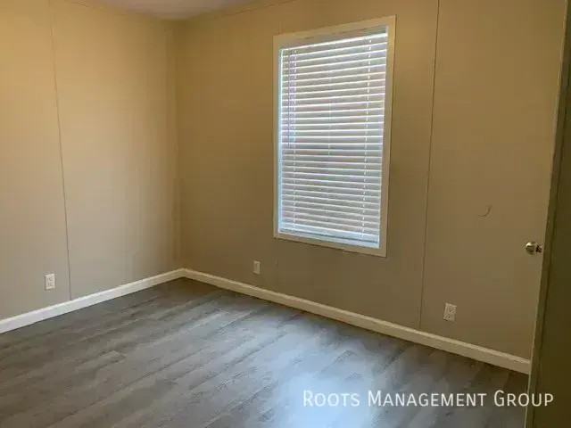 29 Ronald Dr #R29 - Photo 5 of 22