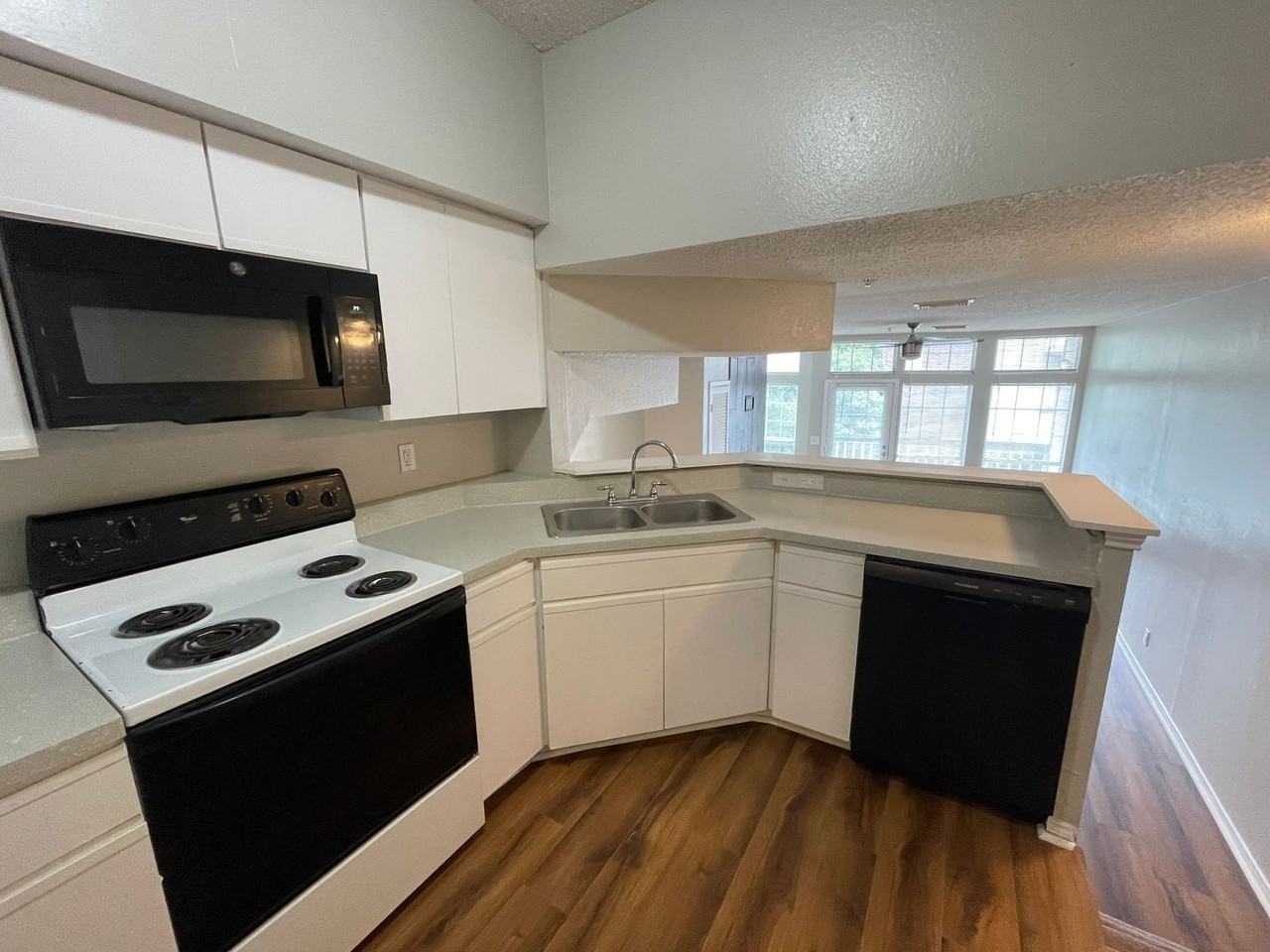 7474 Fair Oaks Ave #7409 - Photo 7 of 11