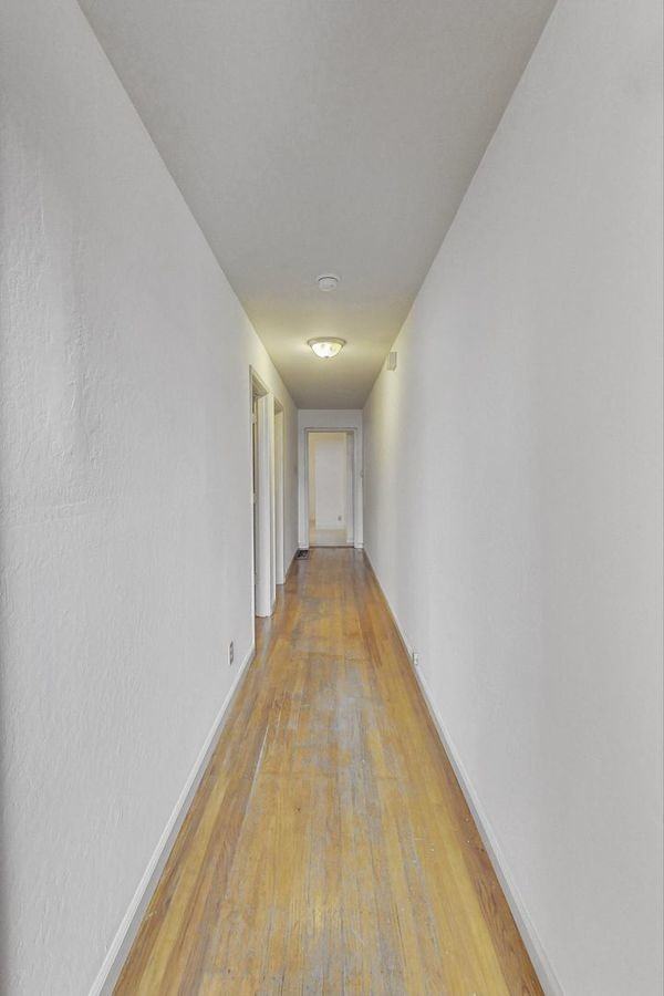 281 Francisco St - Photo 7 of 23