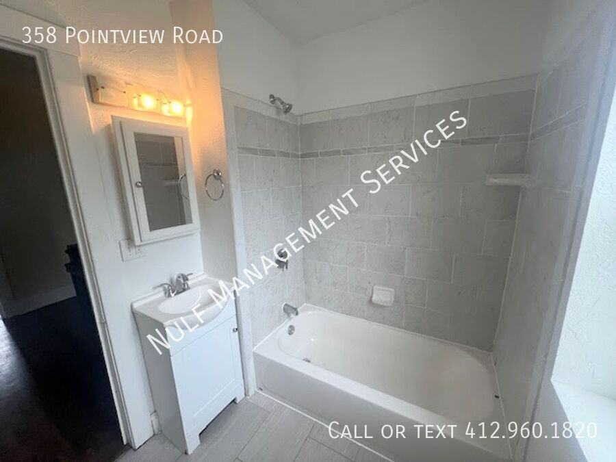 358 Pointview Rd - Photo 6 of 12