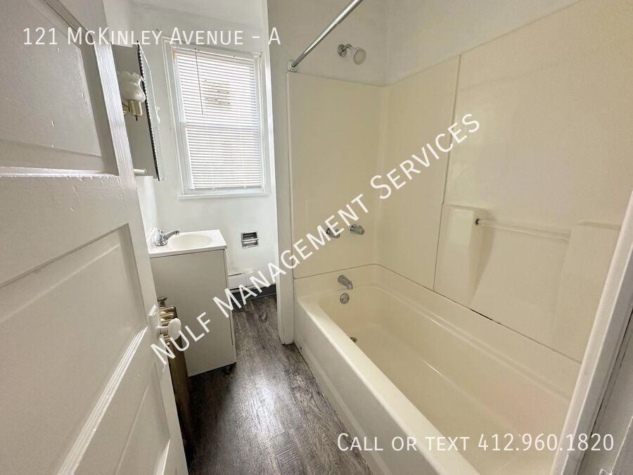 121 Mckinley Ave #A - Photo 3 of 6