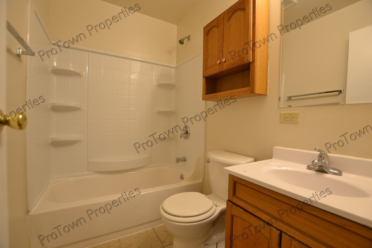 2315 Birchwood Lane - Photo 4 of 10