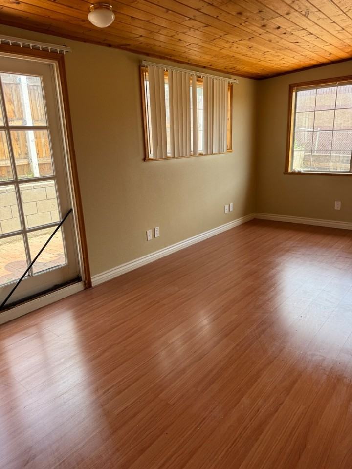 144 E Campus View Dr - Photo 4 of 16