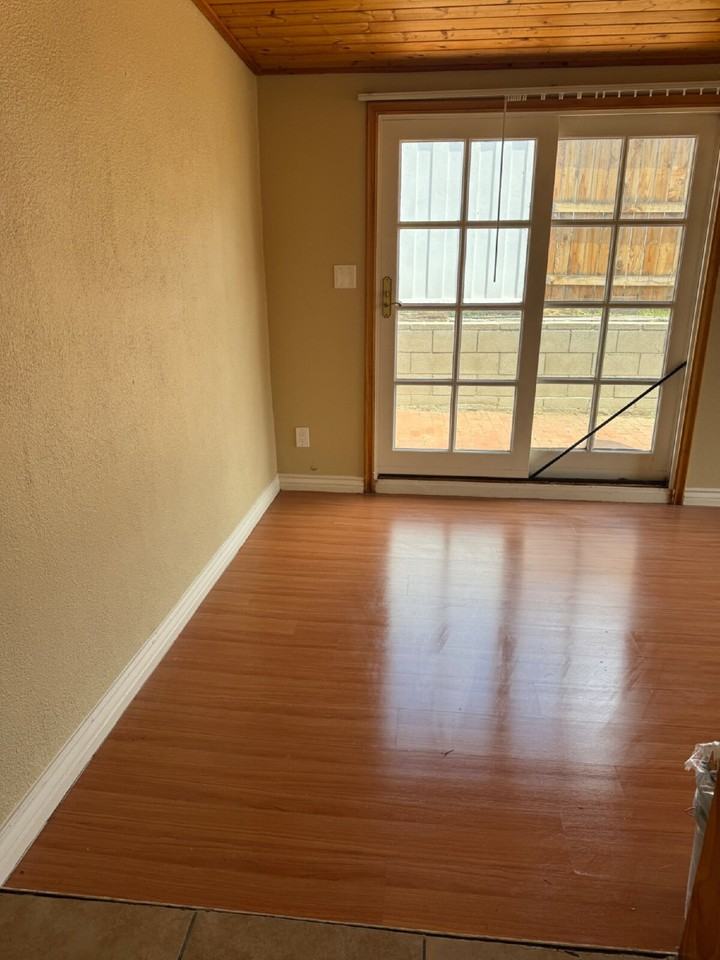 144 E Campus View Dr - Photo 5 of 16