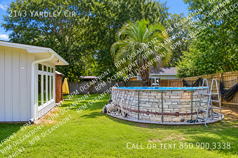 2143 Yardley Cir - Photo 3 of 19