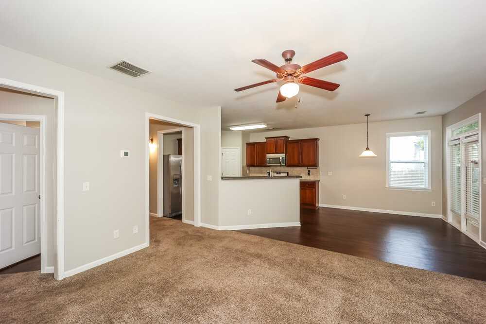 89 Lakeshore Pkwy - Photo 5 of 17