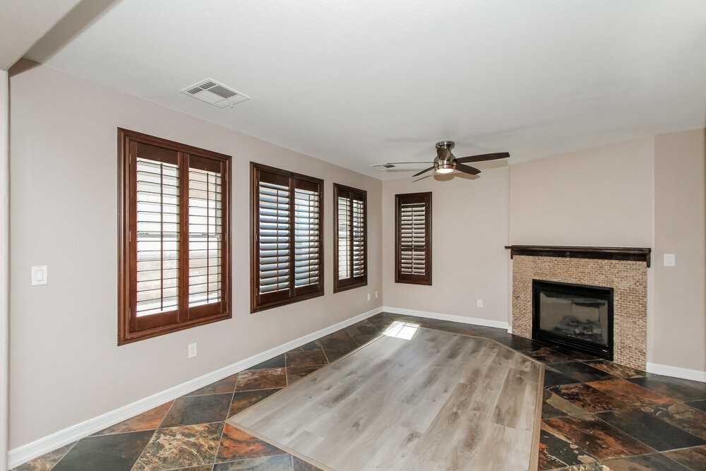 2545 Wild Ambrosia Ave - Photo 5 of 17