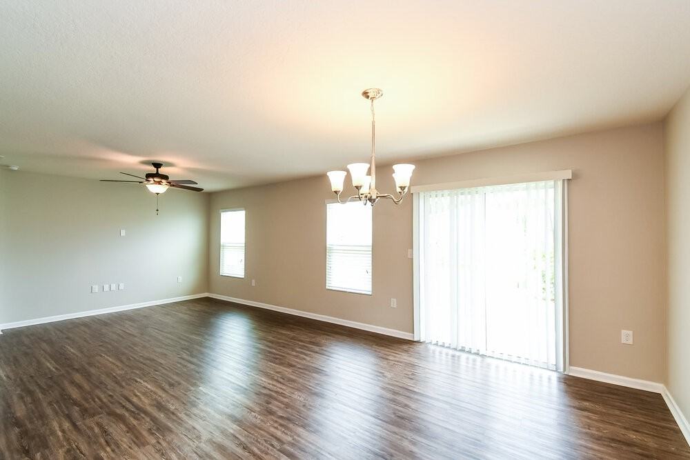 2067 Tyson Lake Dr - Photo 5 of 15