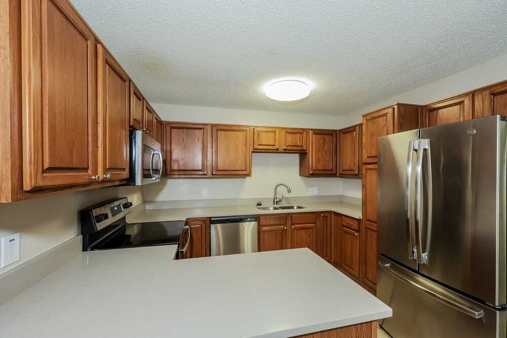 5909 Northfield Dr - Photo 6 of 16