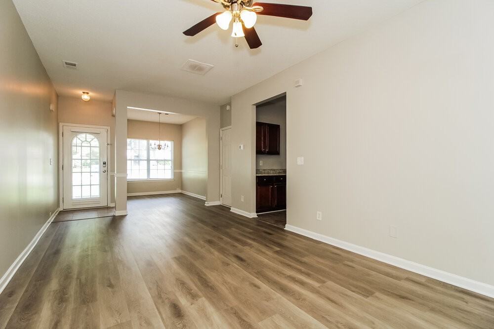 2264 Crossrail Dr - Photo 5 of 17