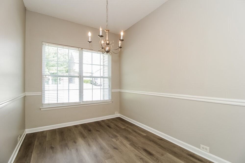 2264 Crossrail Dr - Photo 7 of 17