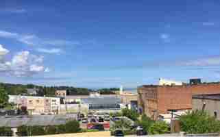 featured image of 418 Waukazoo Ave #5