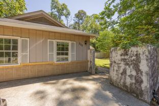 202 Wendwood Dr - Photo 1 of 1