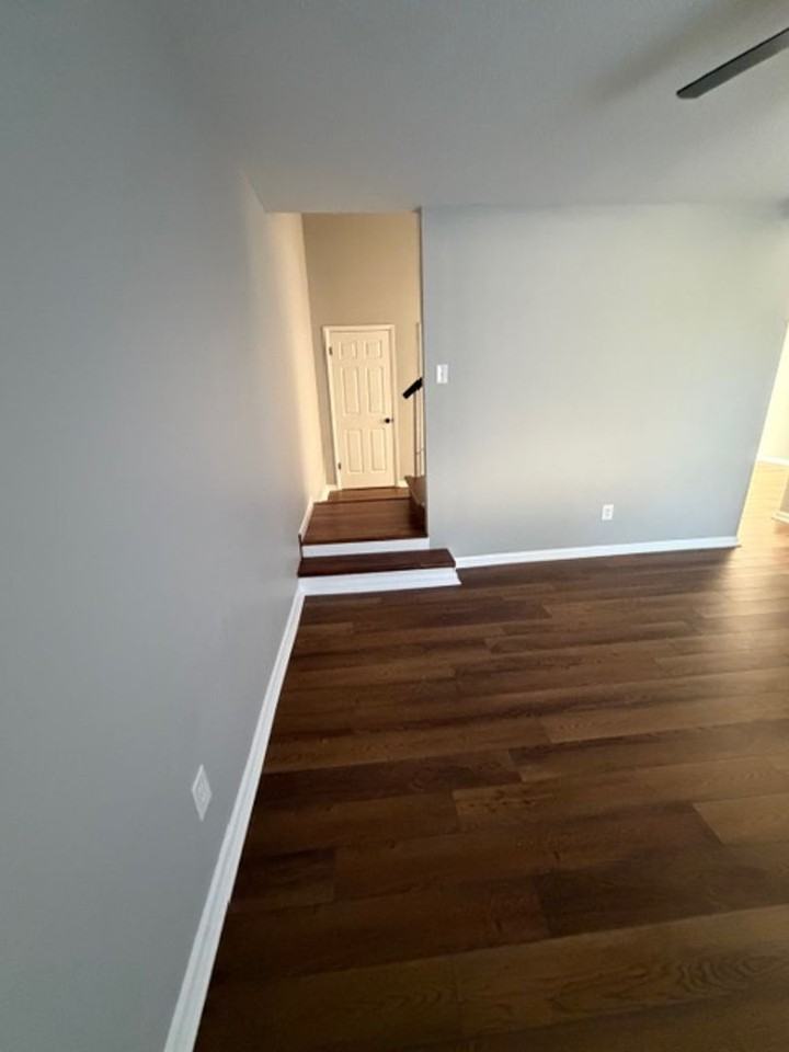 142 Stoneridge Dr - Photo 7 of 29