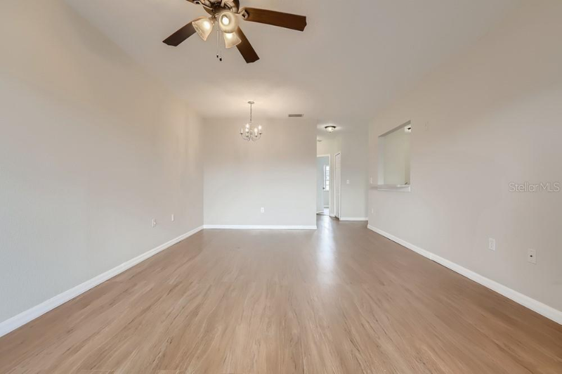 6011 Portsdale Pl #202 - Photo 3 of 15