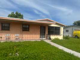featured image of 12041 Nw 22nd Pl