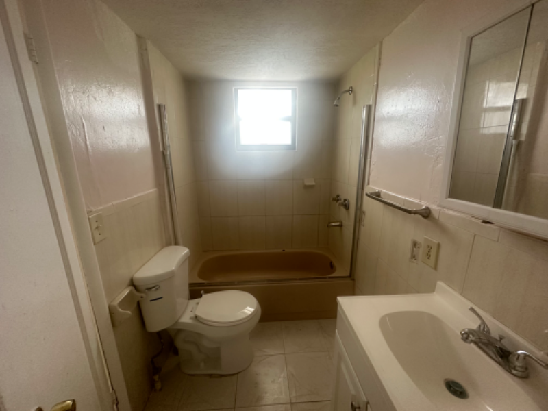 12041 Nw 22nd Pl - Photo 5 of 23