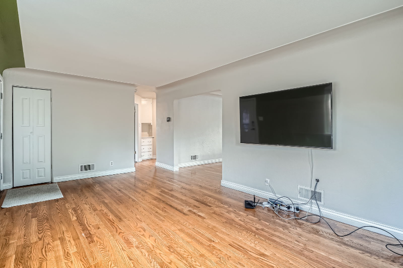 2430 W 39th Ave - Photo 6 of 28