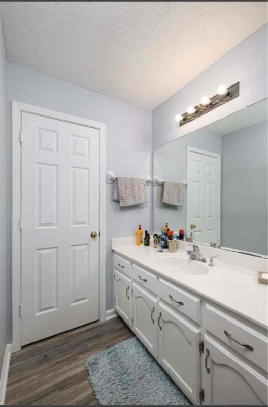 5844 Ashridge Pl - Photo 7 of 10