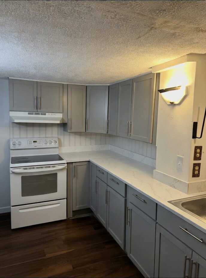 13706 Crawford Ave #2 - Photo 4 of 16