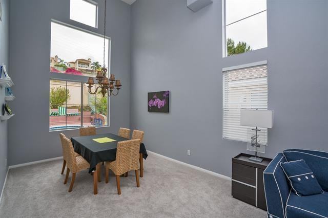 2906 Avenida Valera - Photo 4 of 12