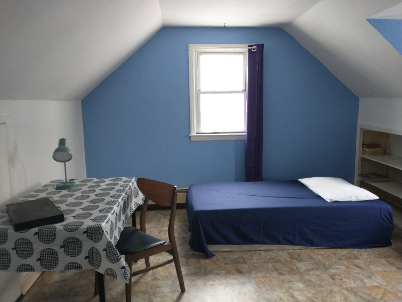 1843 Fairhaven Rd - Photo 2 of 8