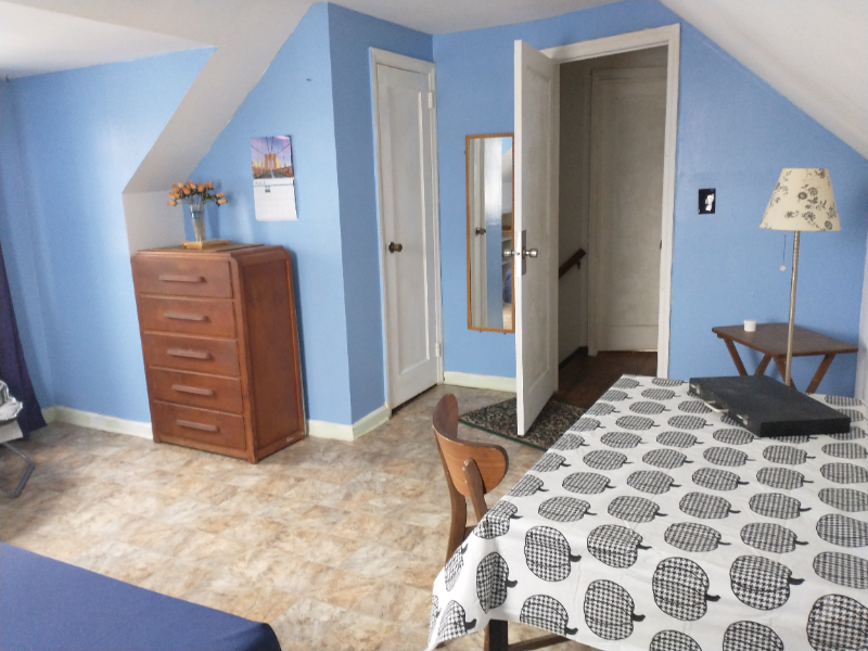 1843 Fairhaven Rd - Photo 3 of 8