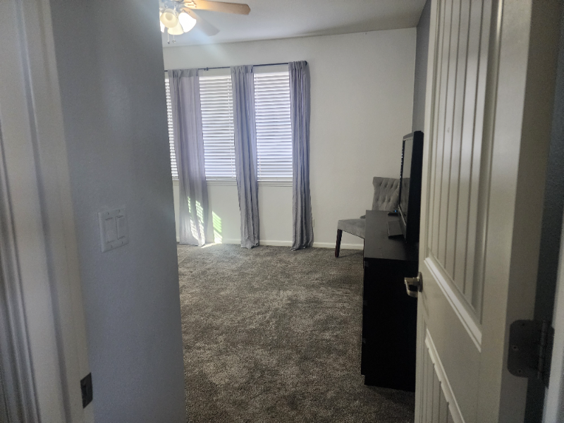 5413 Jade Springs Way - Photo 4 of 7