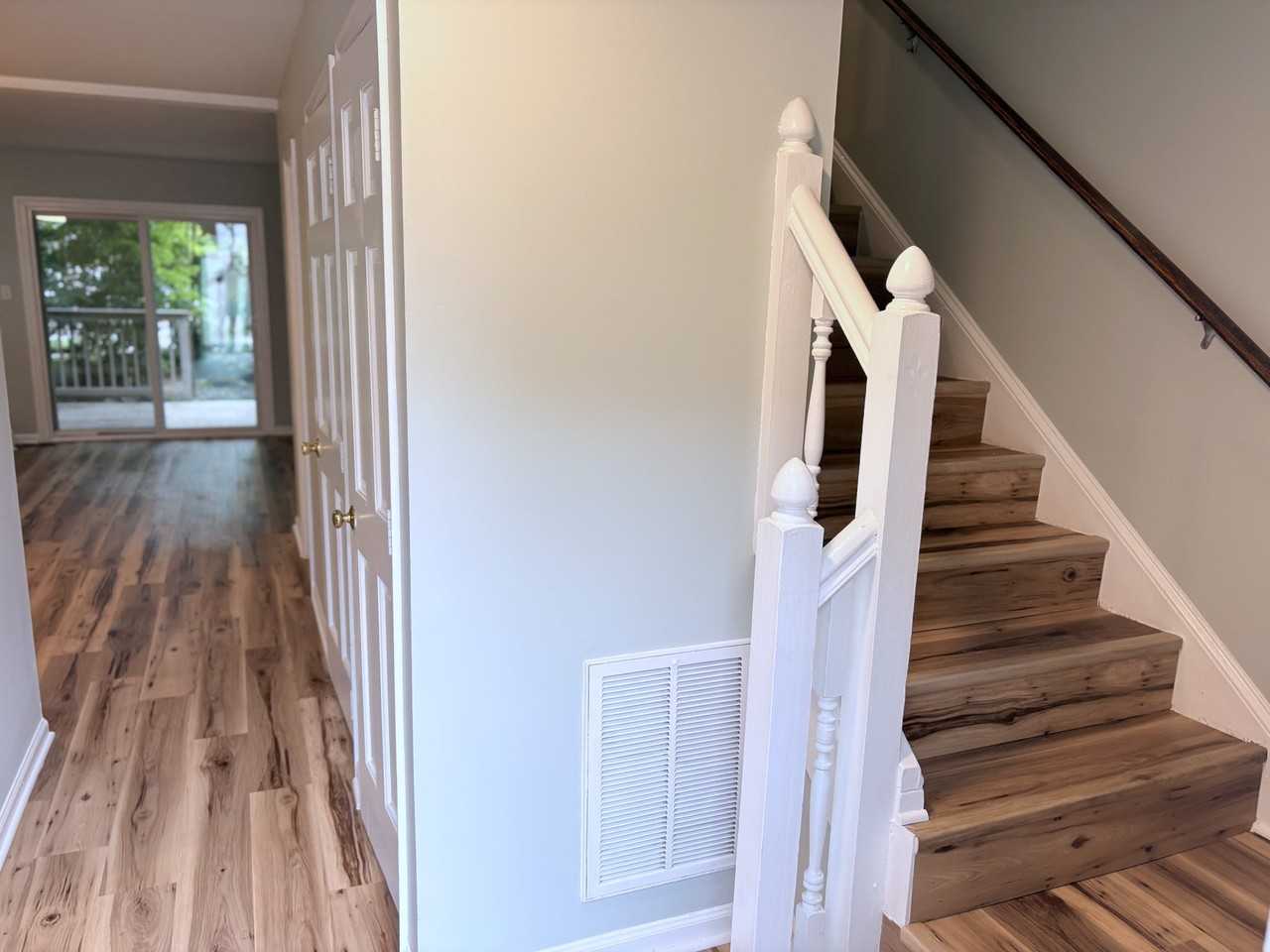 6813 Glendower Rd #B - Photo 2 of 12