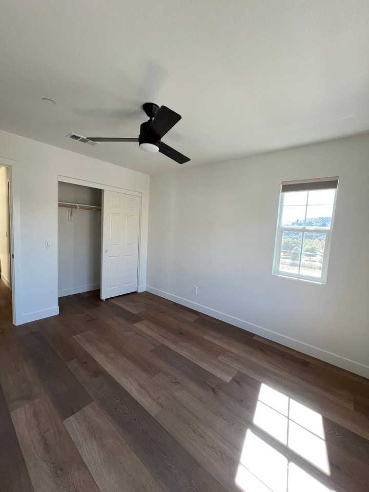 35314 Brown Galloway Ln - Photo 4 of 12