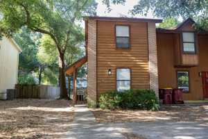 featured image of 107 Hampton Dr