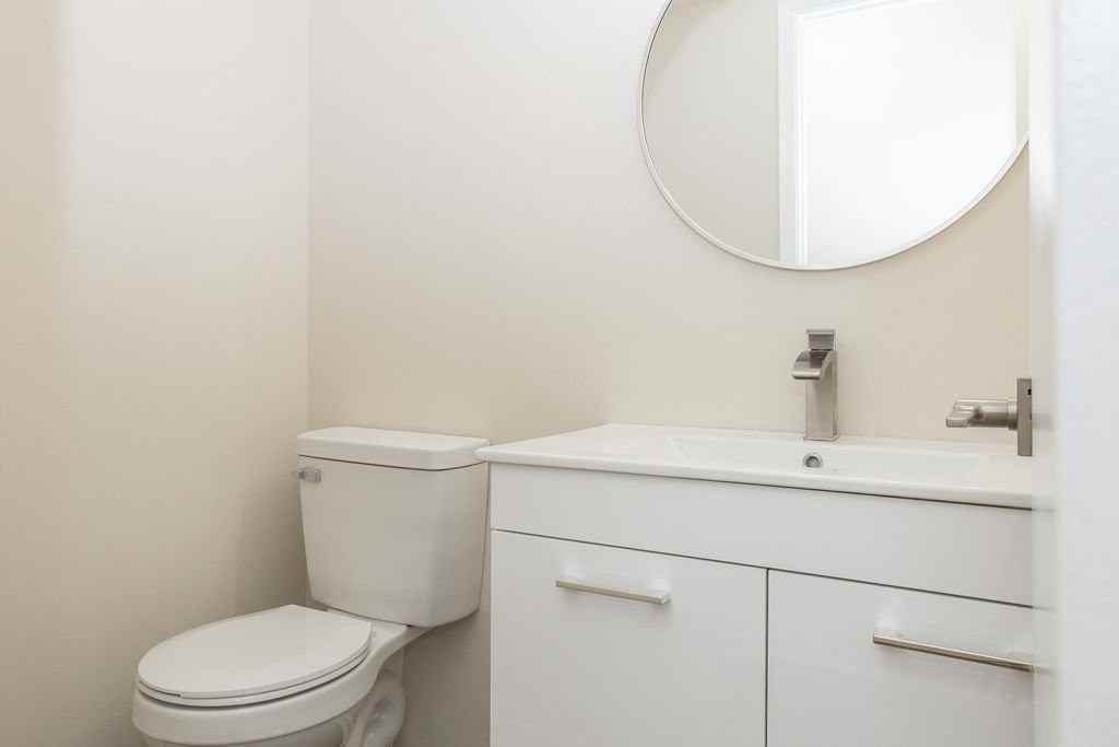 107 Hampton Dr - Photo 4 of 12