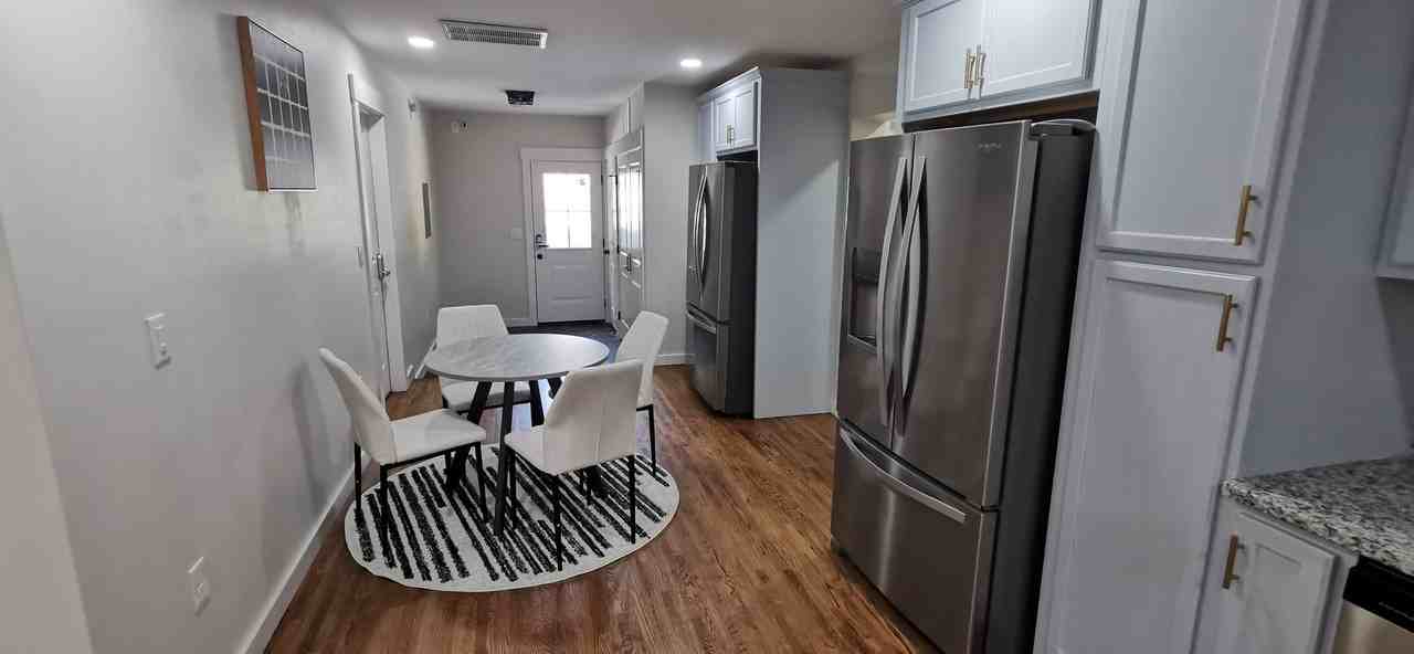 920 Friendly Pl - Photo 7 of 19