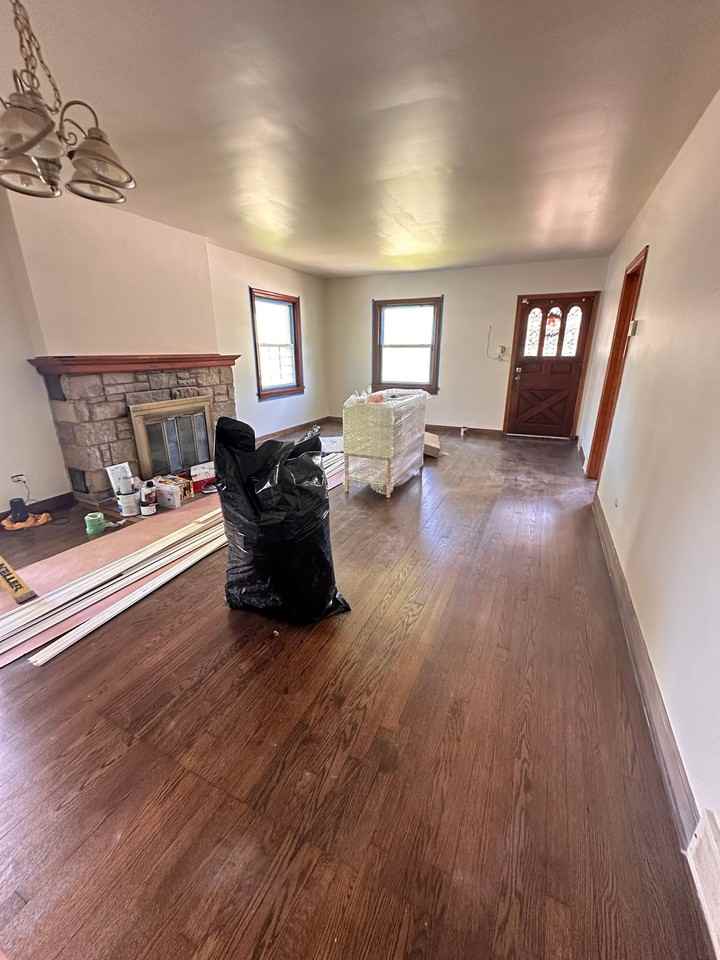 13708 S Wentworth Ave - Photo 7 of 10