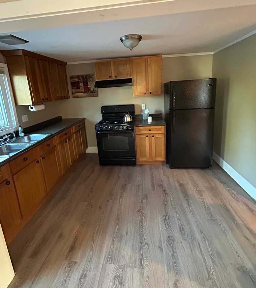 22 Fairmount St #2 - Photo 3 of 9