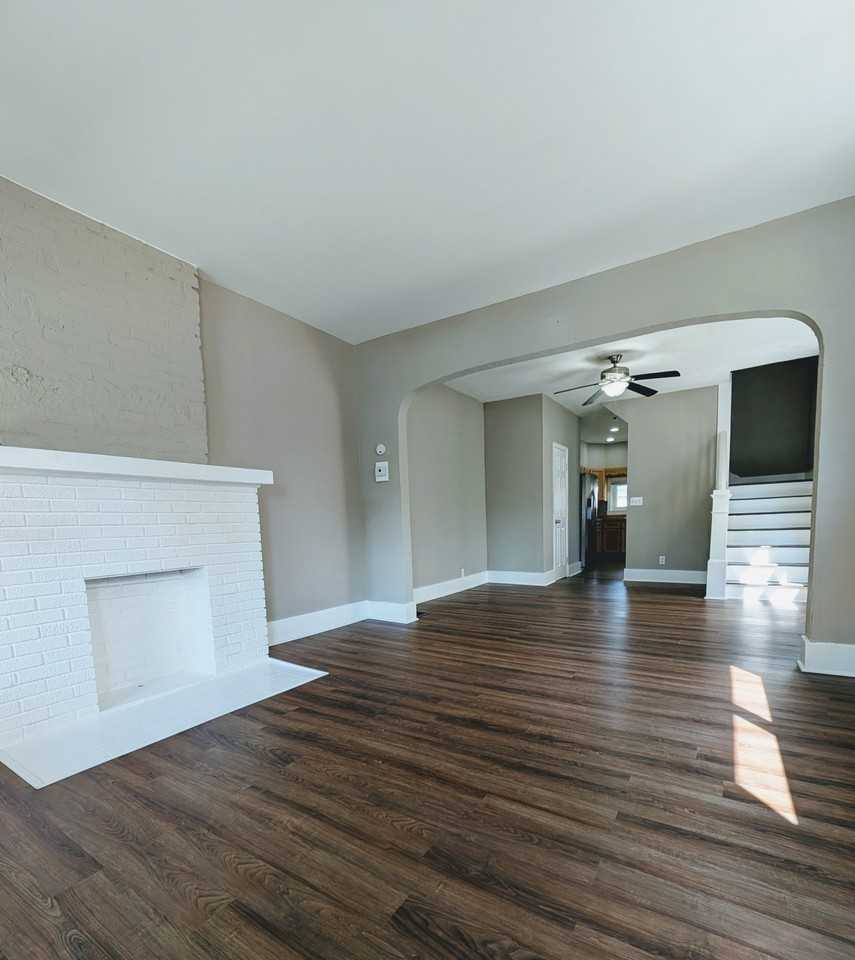 706 Kolping Ave #706 - Photo 2 of 17