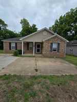 featured image of 216 Simms St