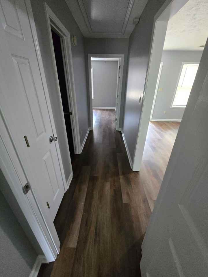 216 Simms St - Photo 6 of 10