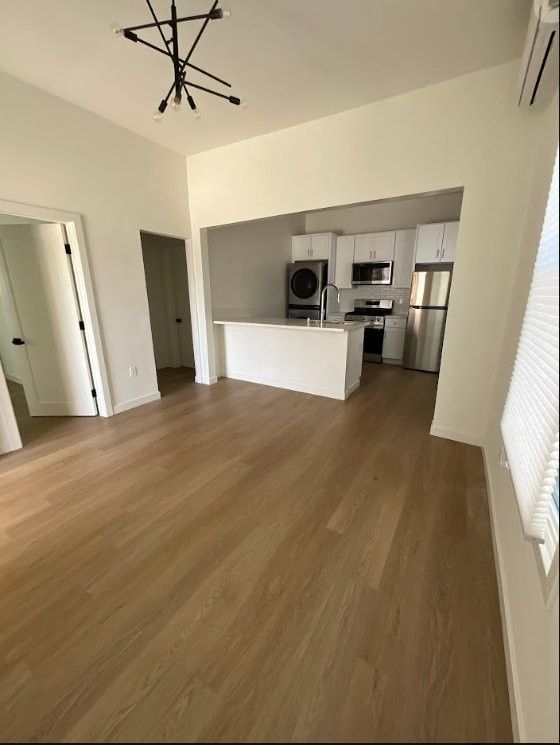 721 Alpine St - Photo 5 of 13