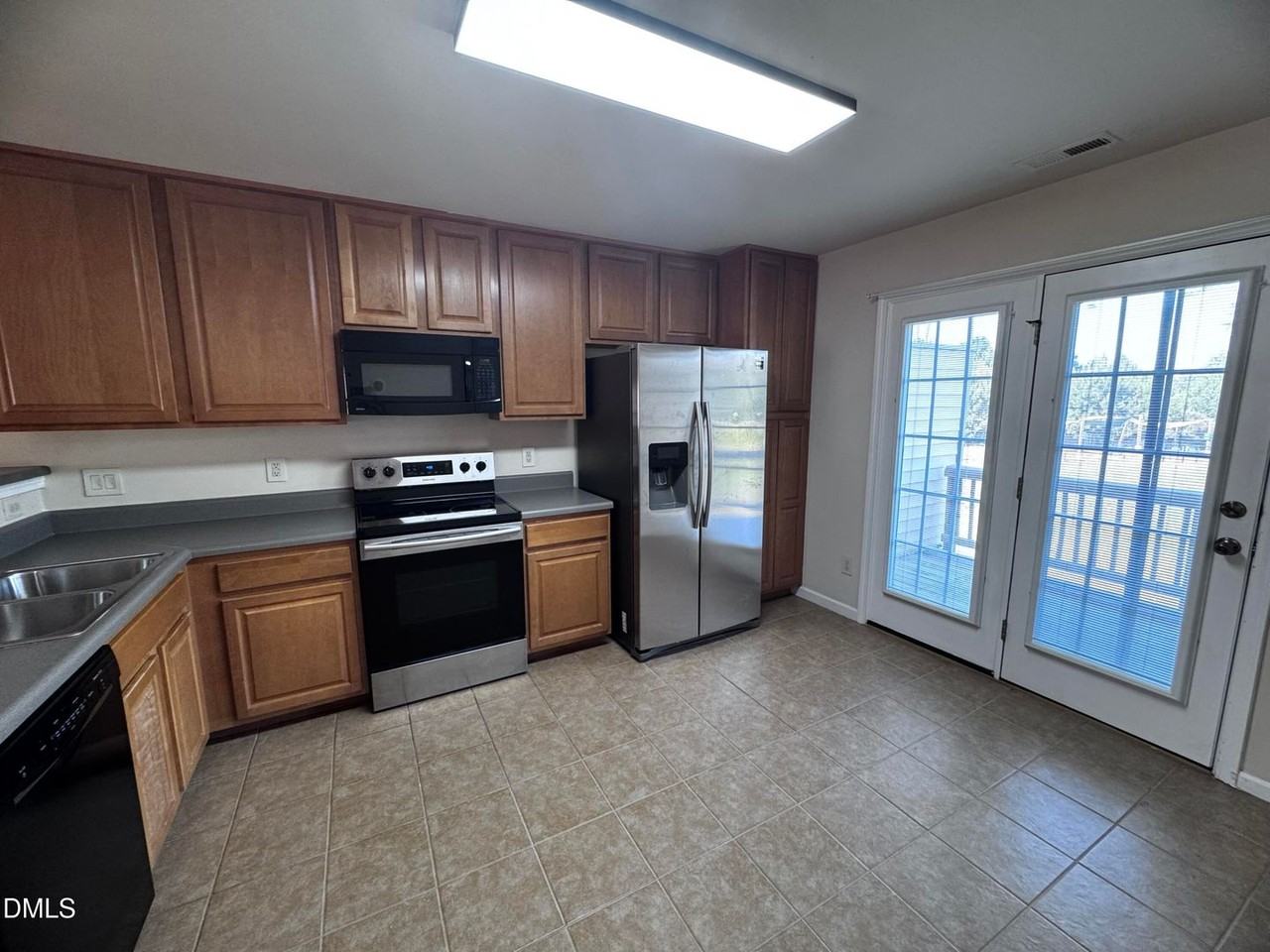 2020 Kedvale Ave - Photo 2 of 41
