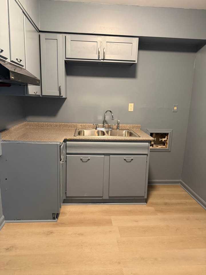 3047 Carnes Ave - Photo 3 of 10