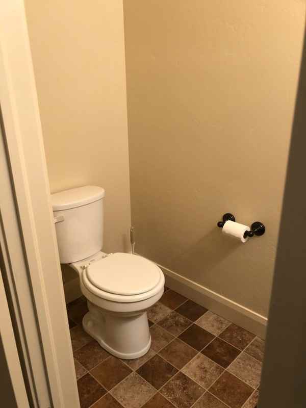 1060 E St #103 - Photo 5 of 40
